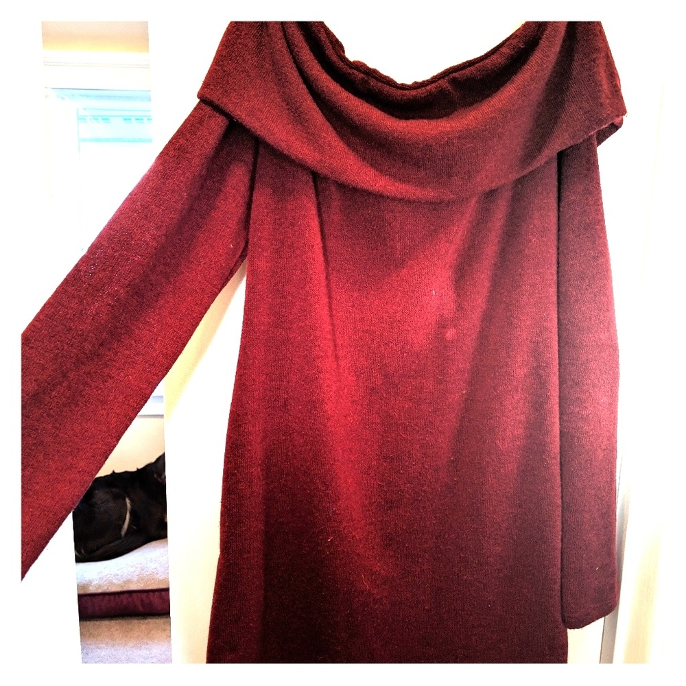 Maternity cowl neck sweater - medium